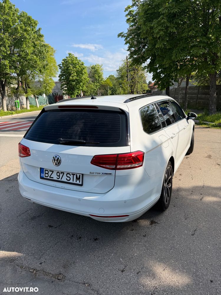 Volkswagen Passat 2.0 TDI SCR (BlueMotion Technology) 4Motion Highline - 8