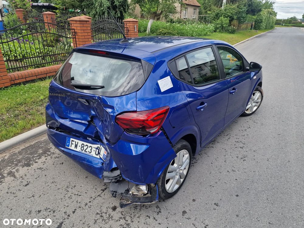Dacia Sandero SCe 65 Essential - 16
