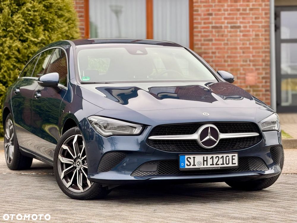 Mercedes-Benz CLA 250 e 8G-DCT Special Edition - 2