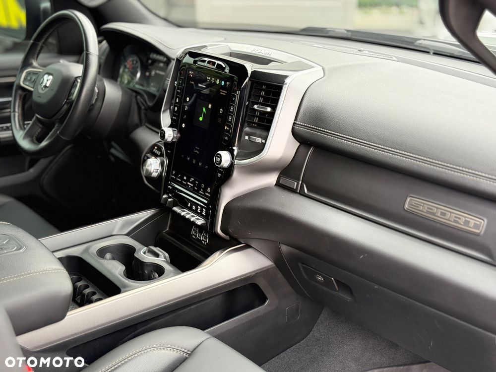 Dodge RAM 1500 5.7 4x4 - 25