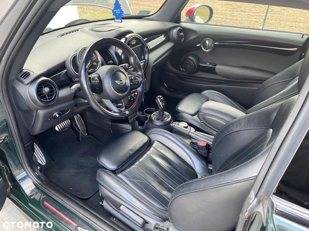 MINI Cooper John Works John Works Trim - 7