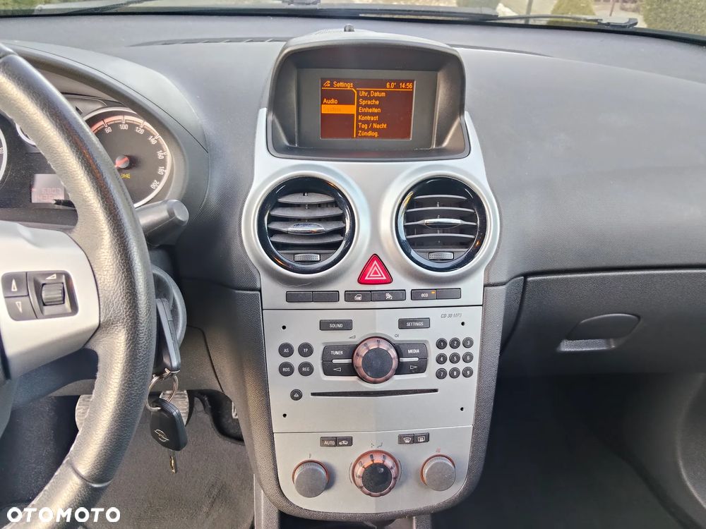 Opel Corsa 1.2 16V Enjoy - 33