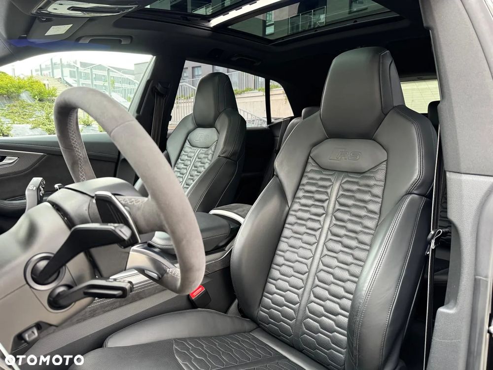 Audi RS Q8 - 11