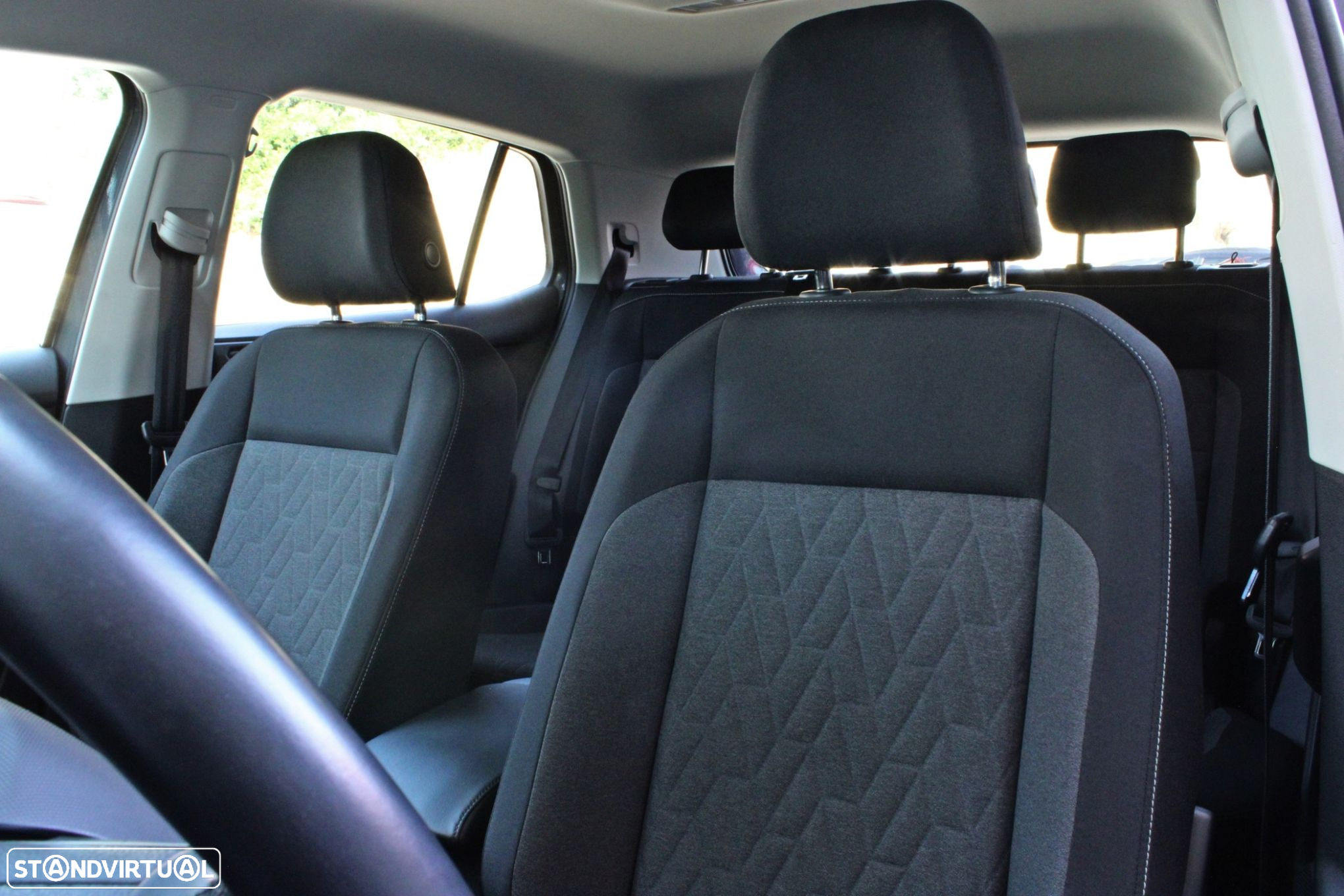 VW T-Cross 1.0 TSI Life DSG - 18