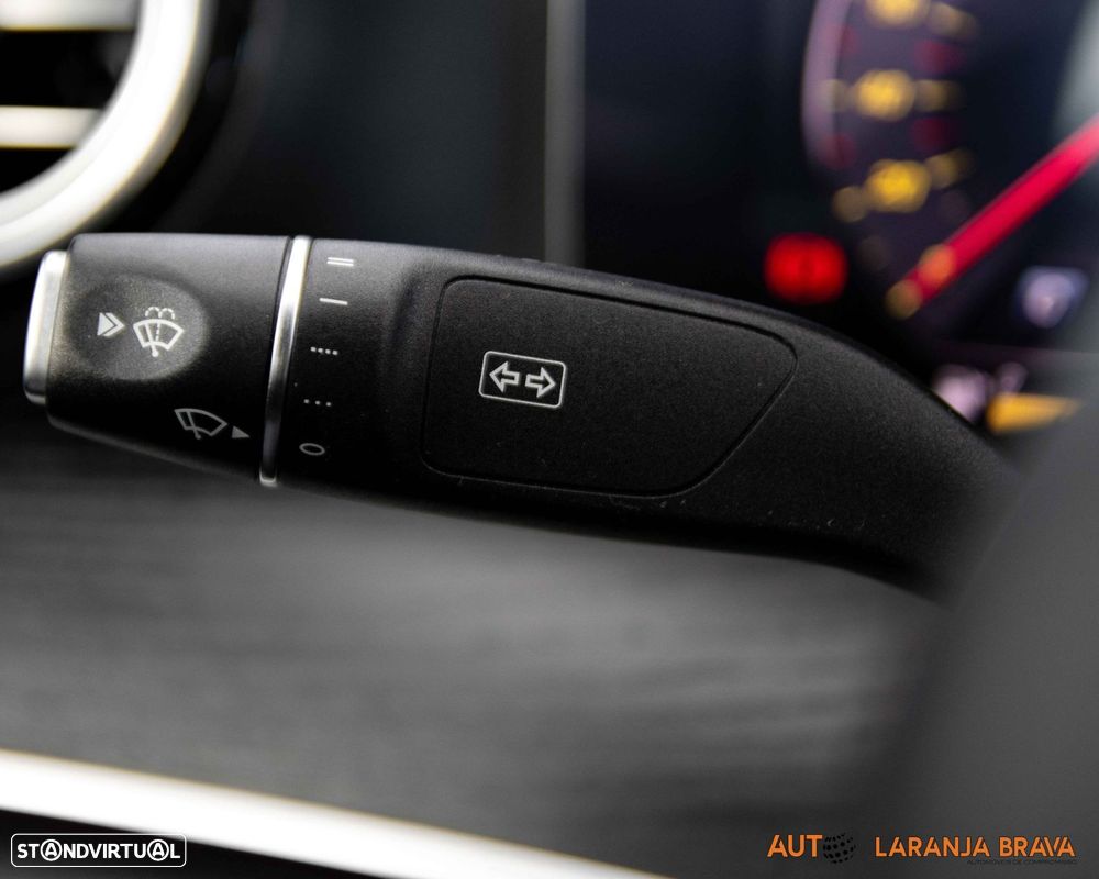 Mercedes-Benz E 300 - 43