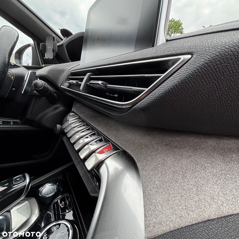 Peugeot 5008 BlueHDi 180 EAT8 GT - 21