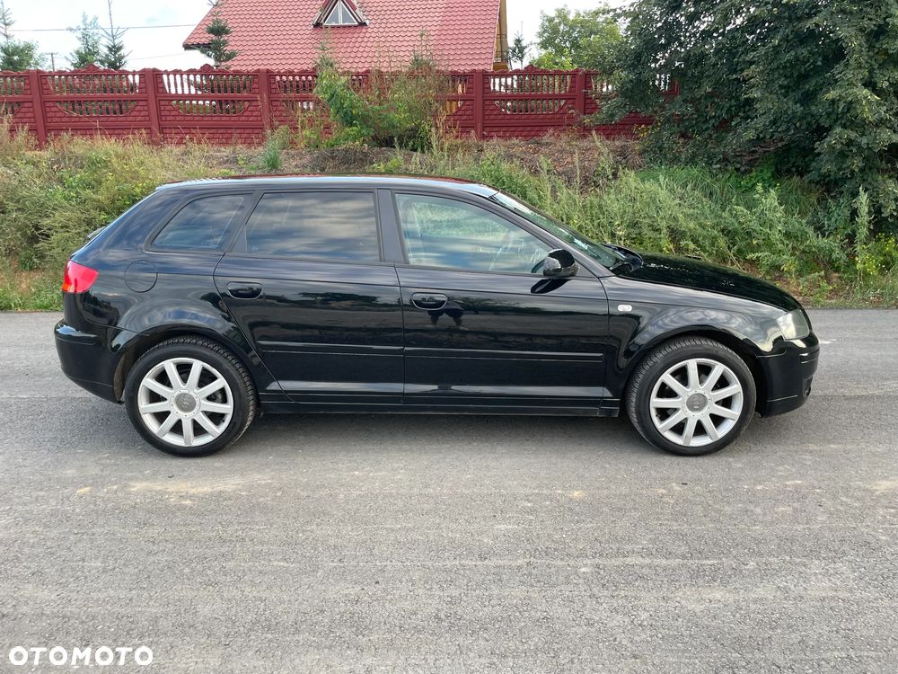 Audi A3 Sportback 1.9 TDI Attraction - 4