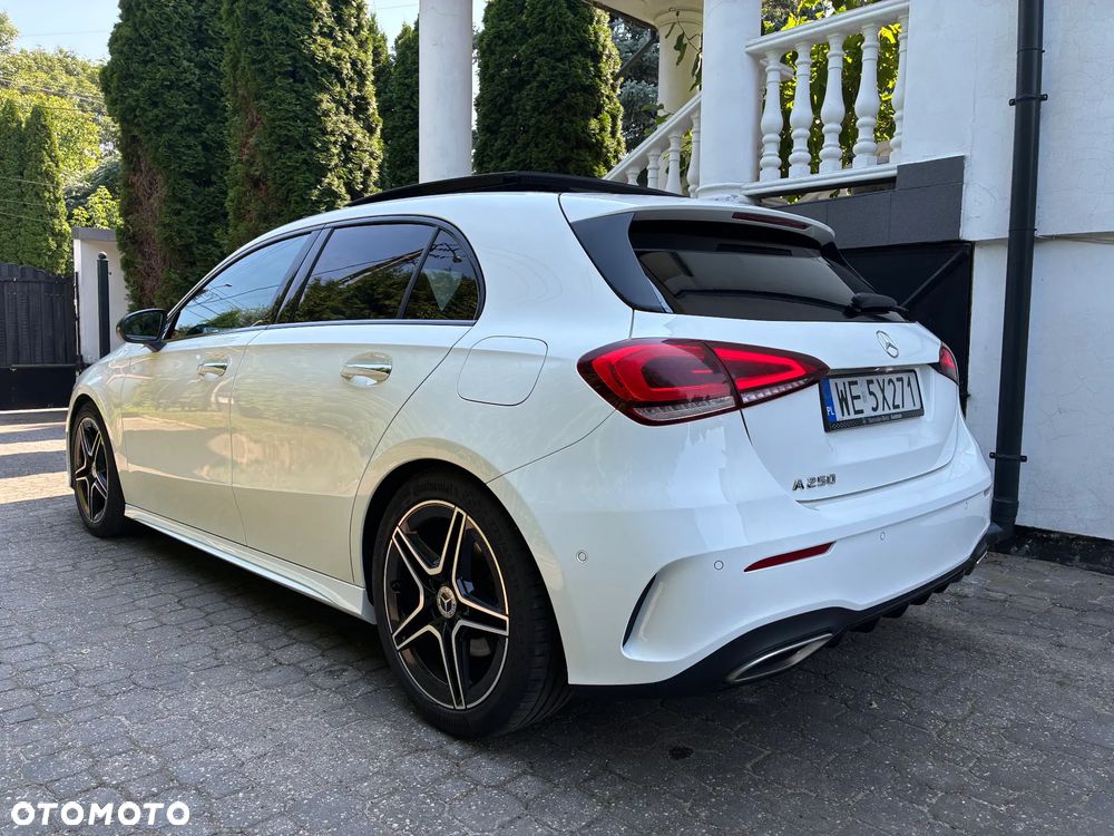 Mercedes-Benz Klasa A 250 AMG Line 7G-DCT - 16