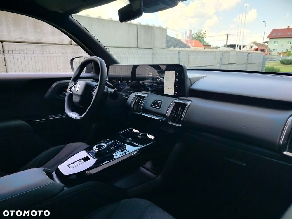 Suzuki e VITARA - 13