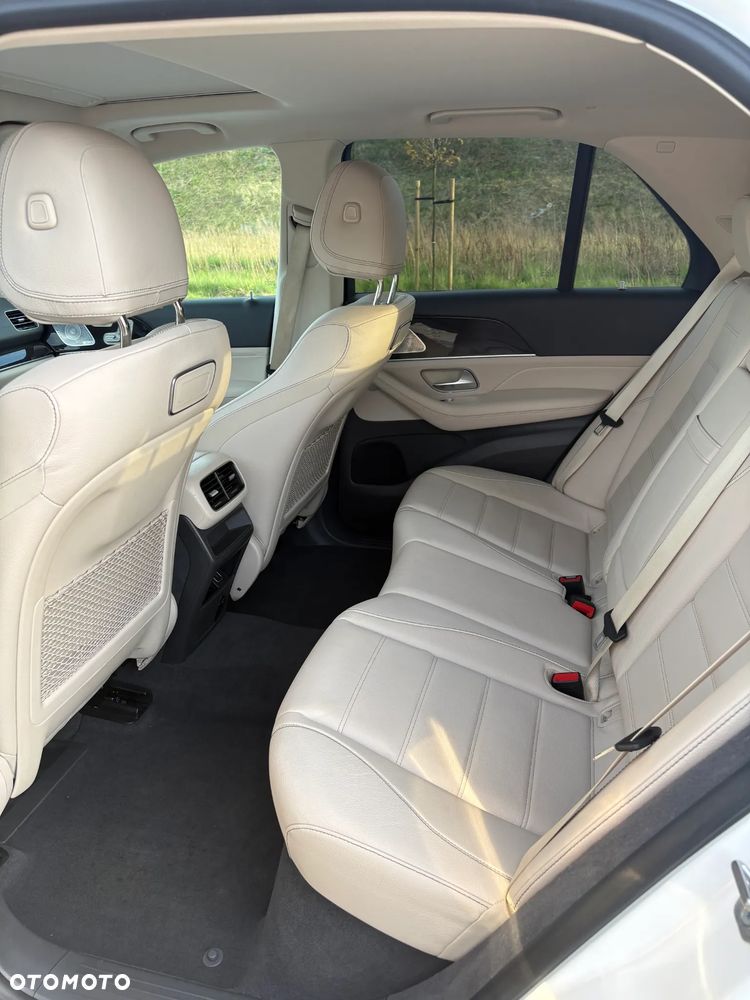 Mercedes-Benz GLE - 9