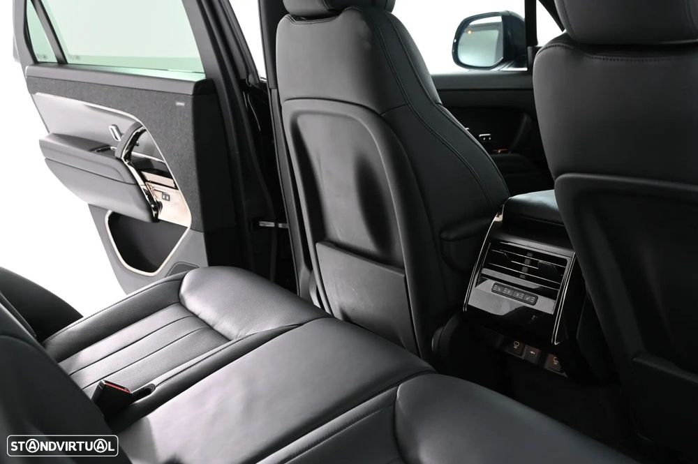 Land Rover Range Rover Sport 3.0 P460e Dynamic SE - 25