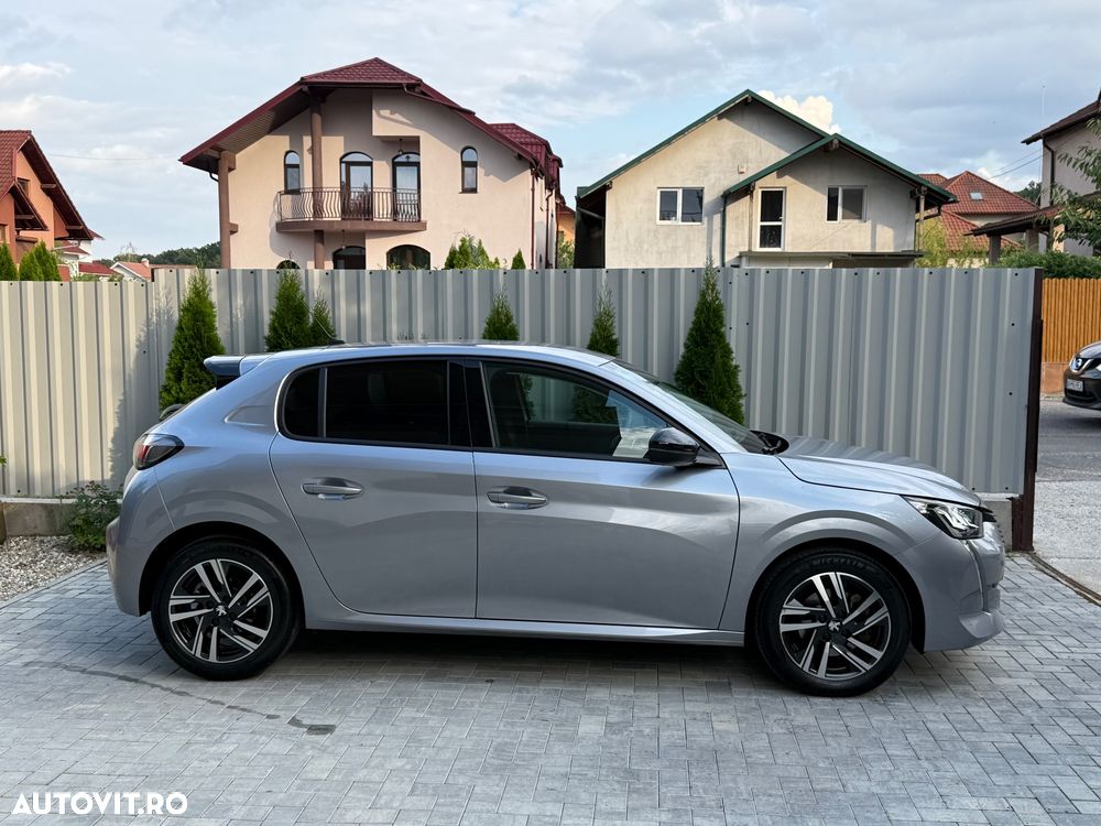 Peugeot 208 1.2 L PureTech STT EAT8 Allure Pack - 12
