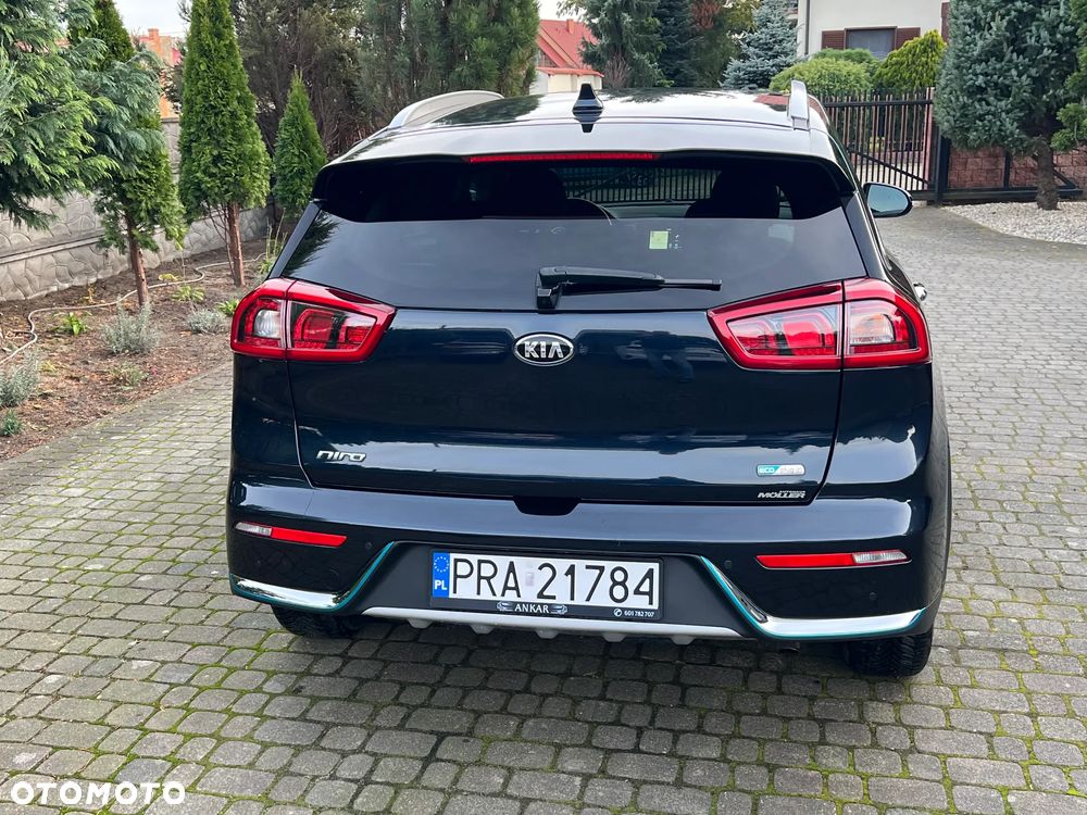 Kia Niro - 12