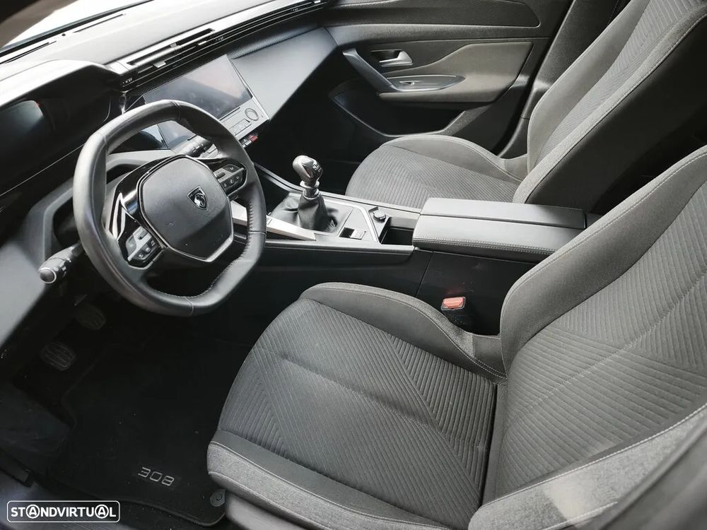 Peugeot 308 - 10