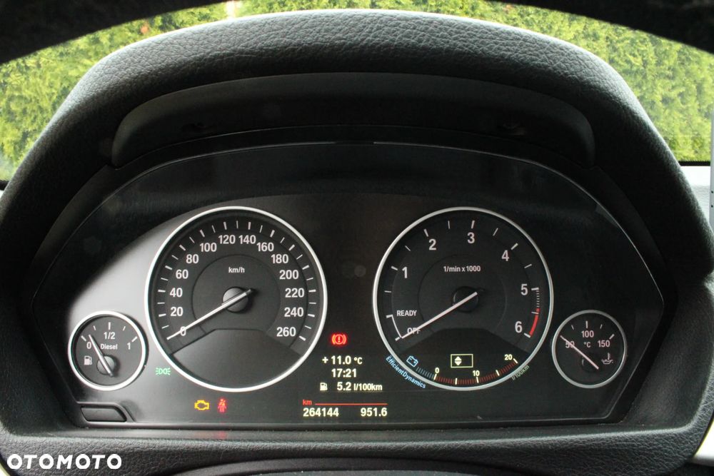 BMW Seria 3 320d Efficient Dynamics Edition - 15