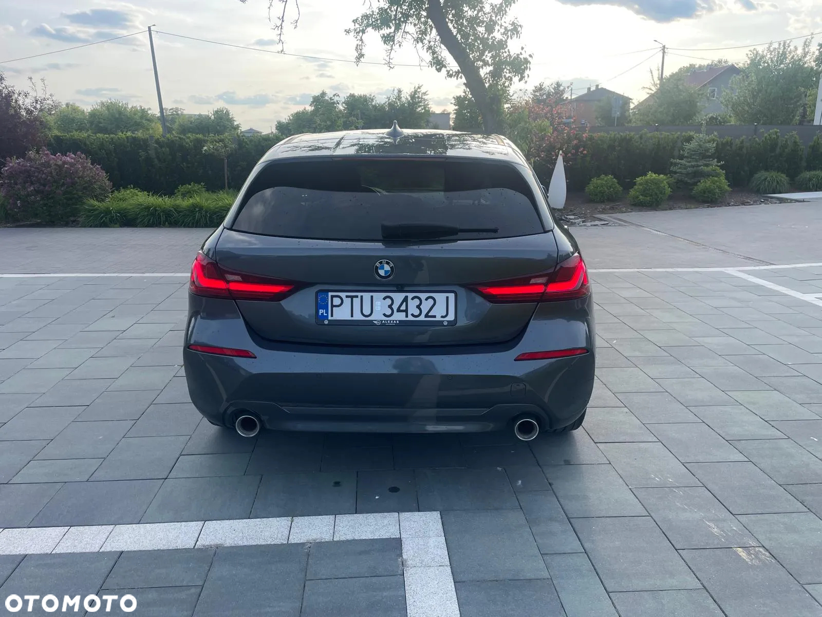 BMW Seria 1 118d Sport Line - 4