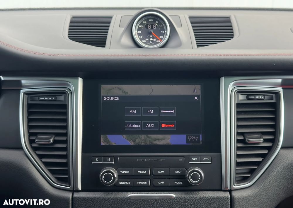 Porsche Macan Standard - 16