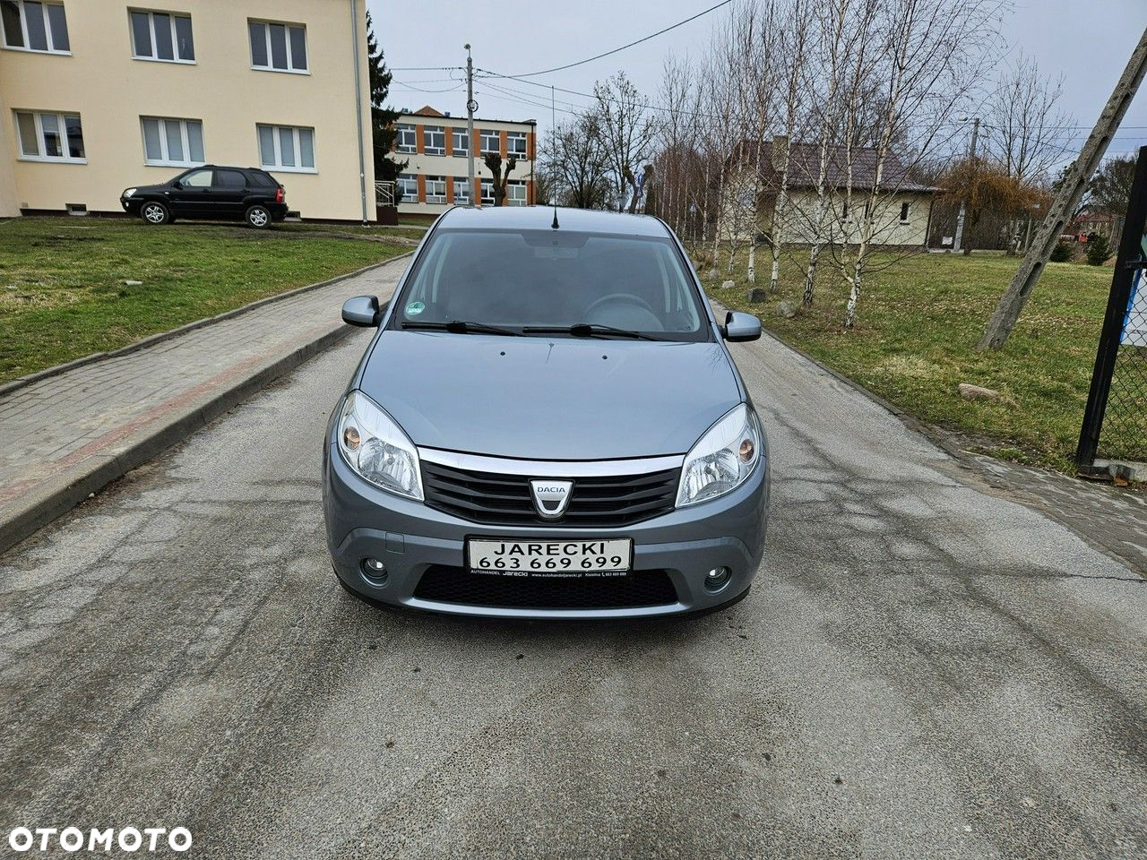 Dacia Sandero - 2
