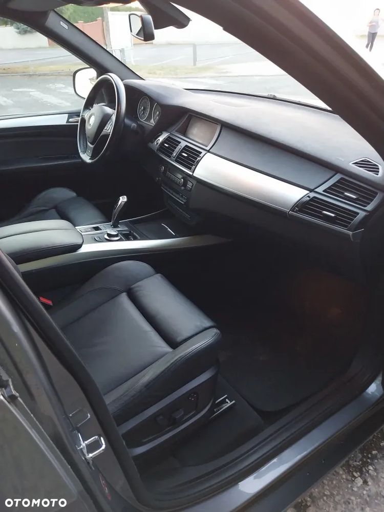 BMW X5 3.5d xDrive - 8
