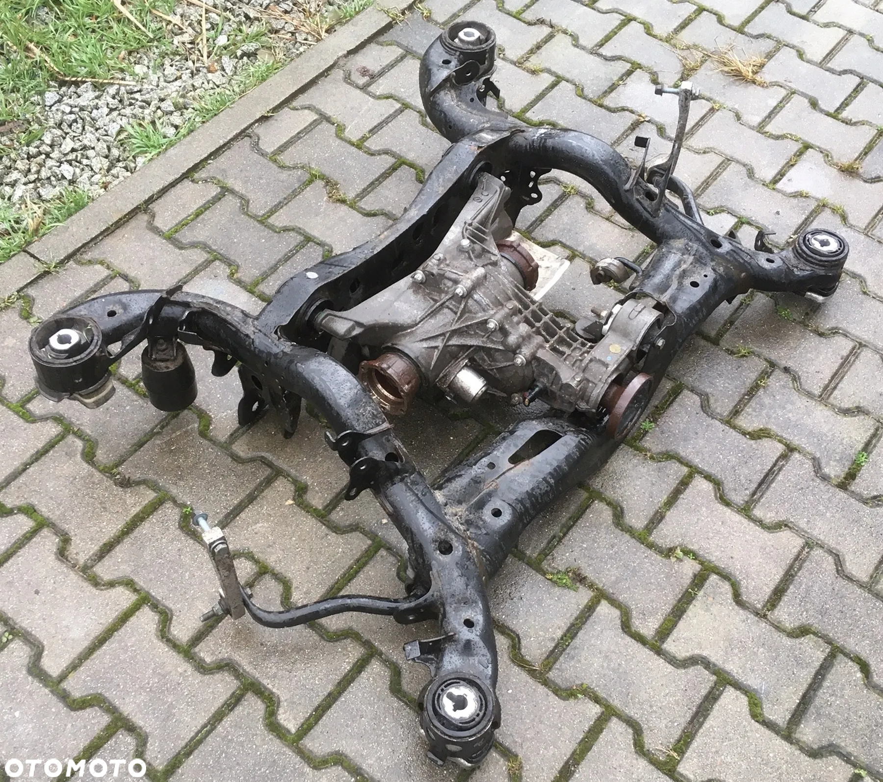 Audi Q5 80A kołyska sanki wózek zawieszenie tył - 4