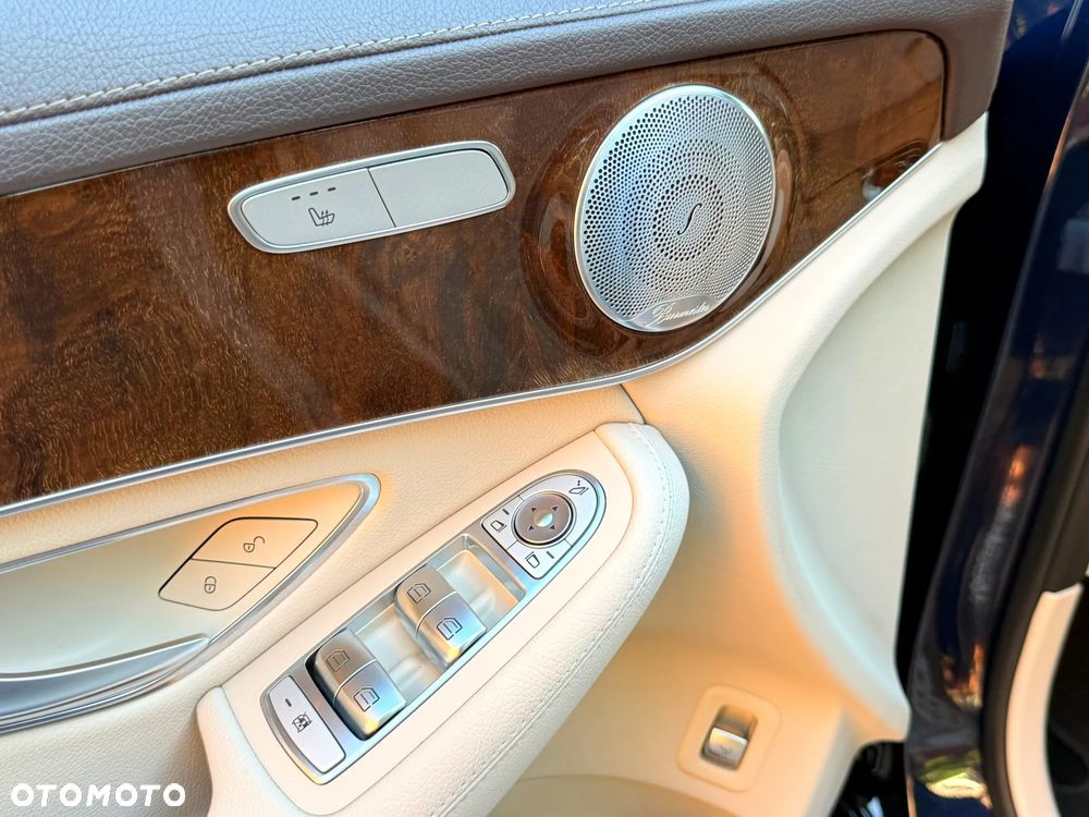 Mercedes-Benz GLC - 17