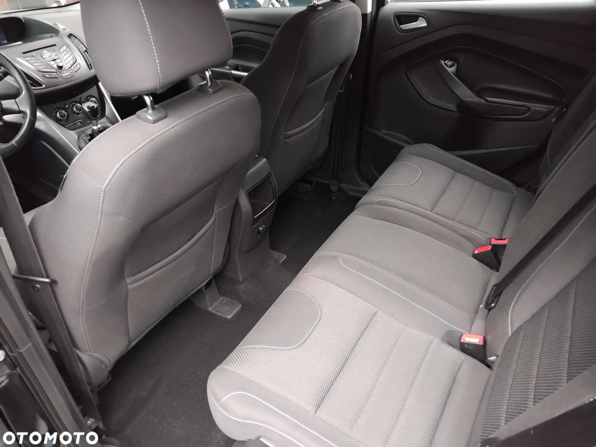 Ford Kuga - 9
