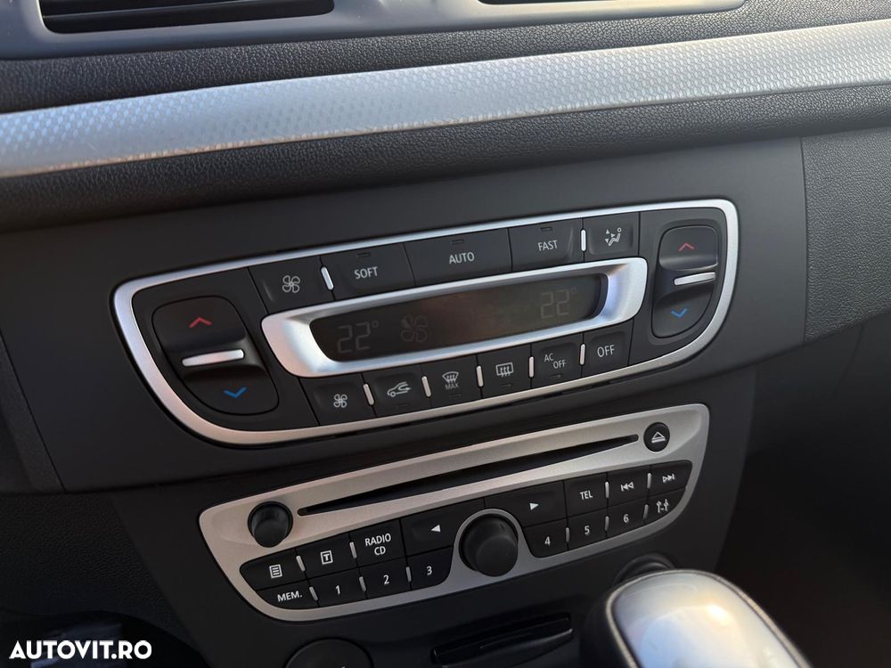 Renault Megane dCi 110 FAP EDC Dynamique - 17