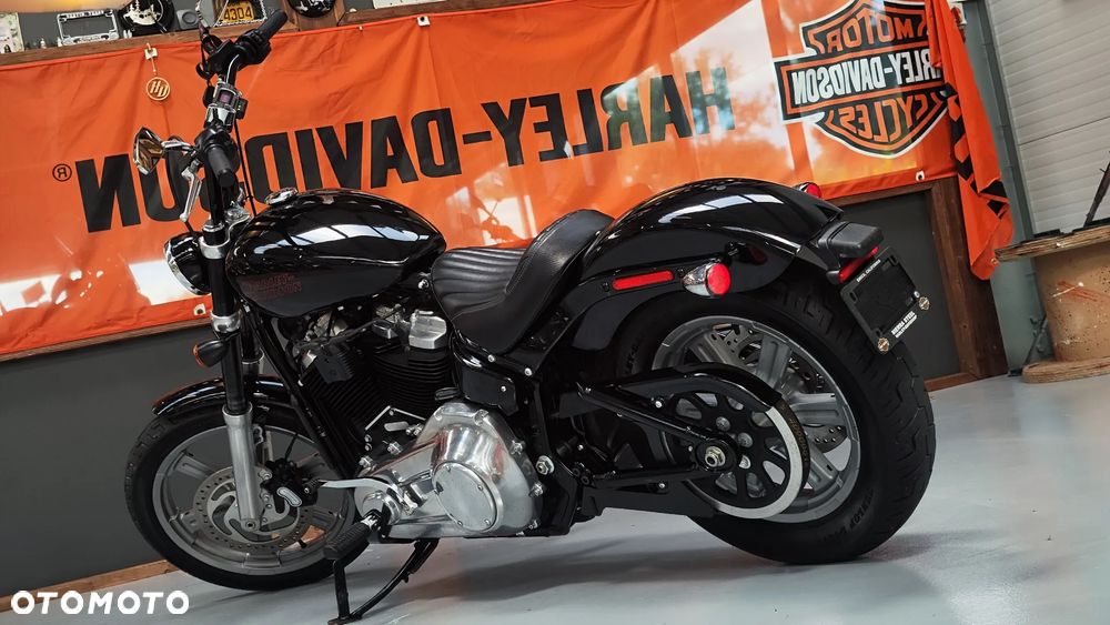 Harley-Davidson Softail Standard - 9