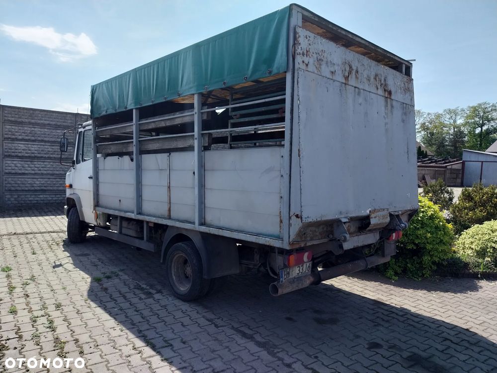 Mercedes-Benz 612 D - 3