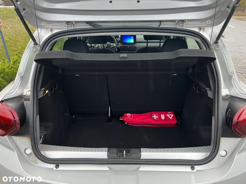 Dacia Sandero 1.0 TCe Laureate S&S - 8