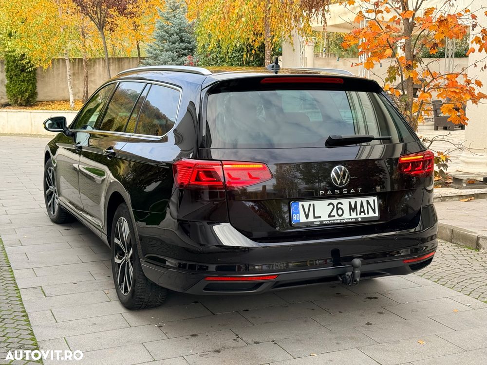 Volkswagen Passat Variant 2.0 TDI SCR DSG Business - 30