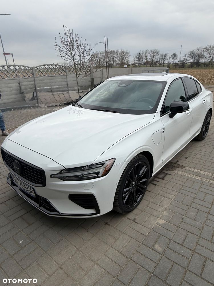 Volvo S60 T8 Recharge AWD Plus Dark - 1