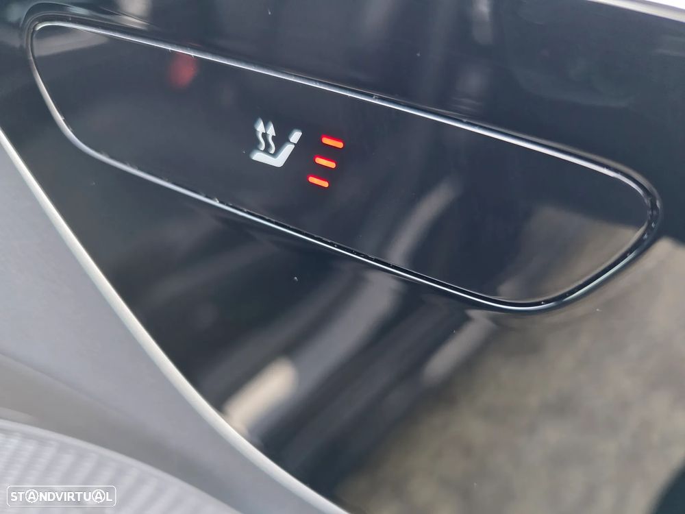 Mercedes-Benz C 300 d AMG Line - 40