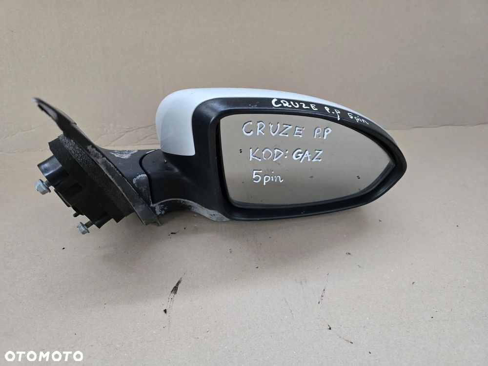 LUSTERKO PRAWE 5 PIN EUROPA CHEVROLET CRUZE 5PIN GAZ