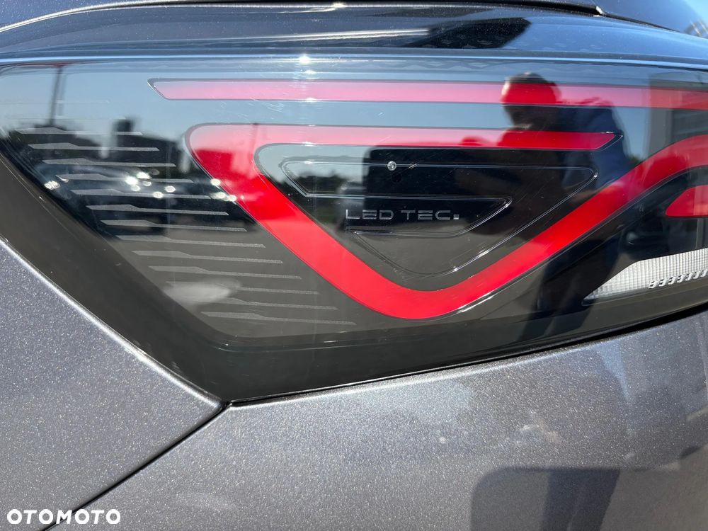 Chery Tiggo 7 1.5 T-GDI Super Hybrid Prestige DHT - 8