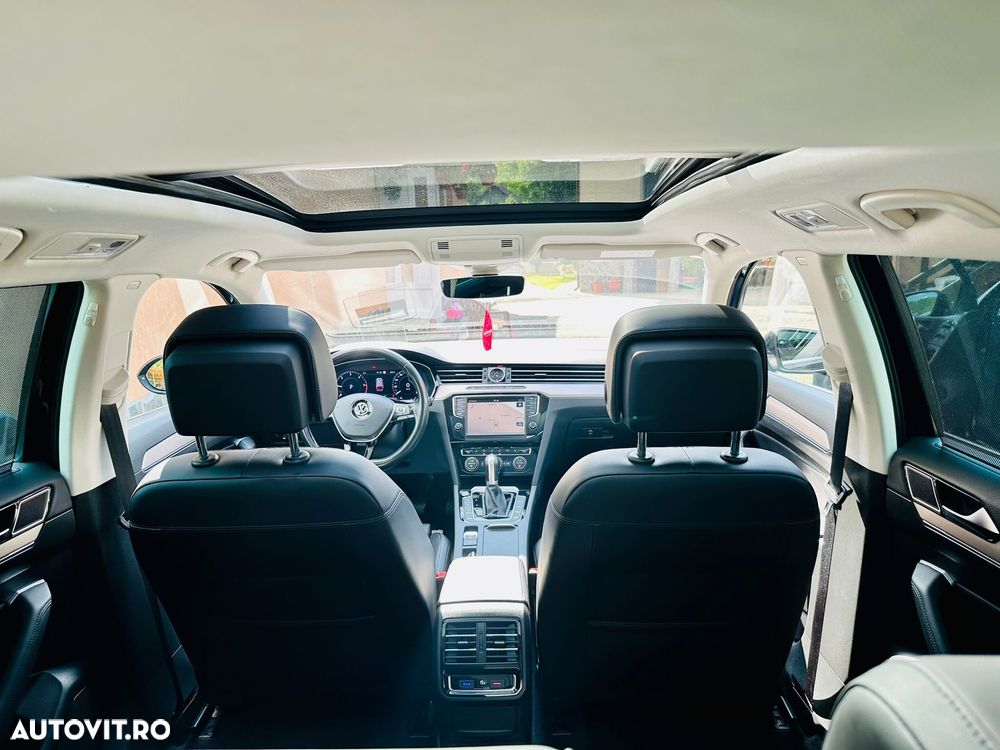Volkswagen Passat Variant 2.0 BiTDI 4Mot DSG Highline - 24