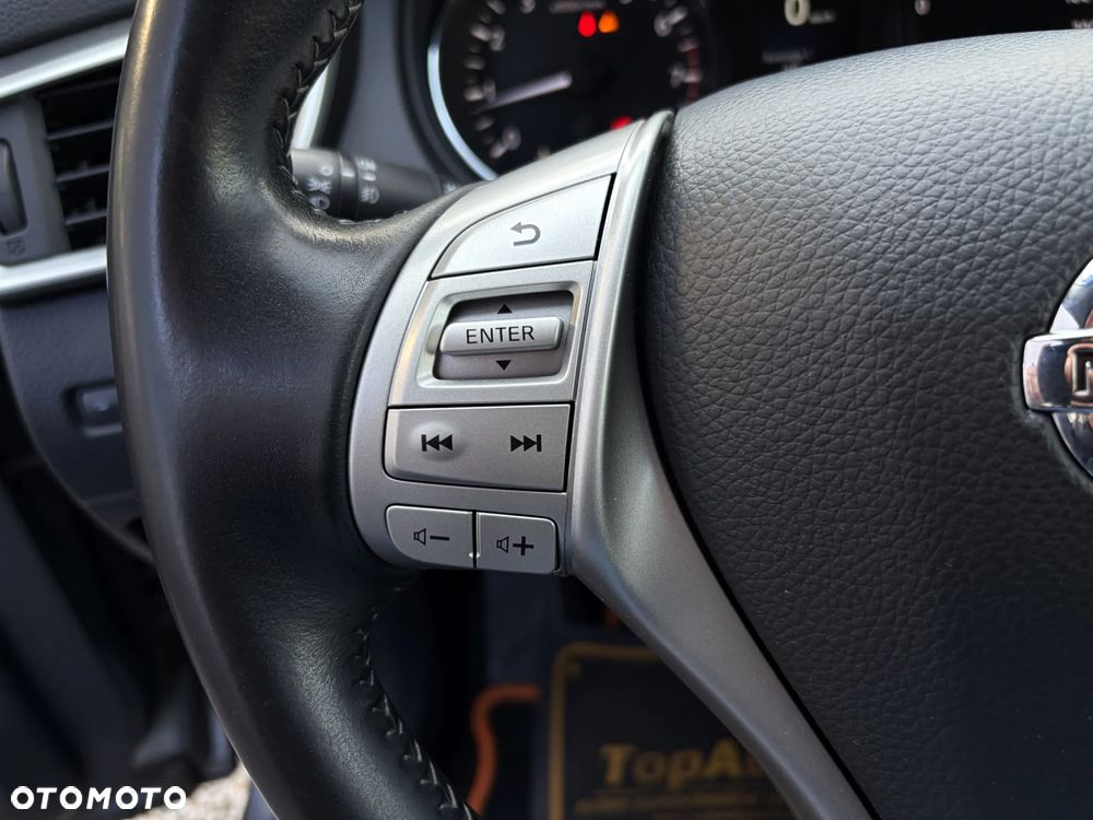 Nissan Qashqai 1.2 DIG-T Xtronic N-Connecta - 22