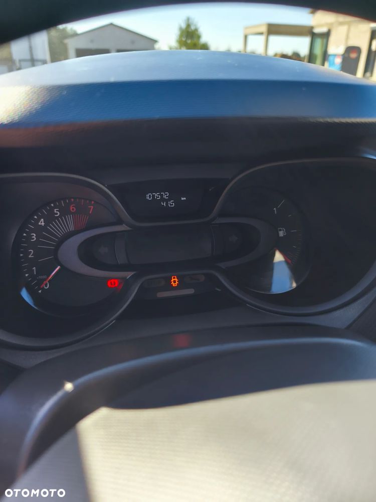 Renault Captur - 13