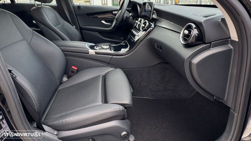 Mercedes-Benz C 300 - 19