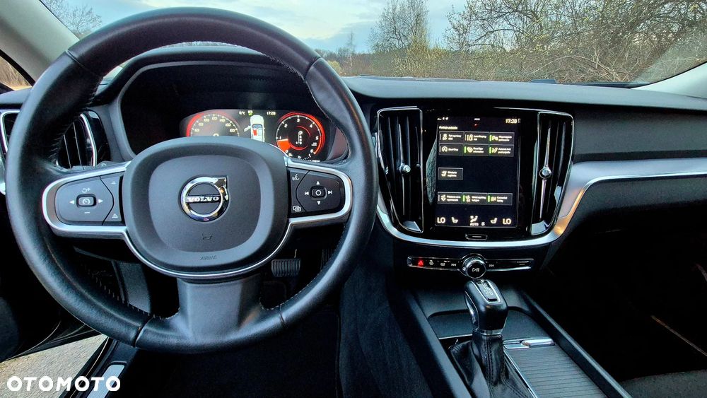 Volvo V60 D4 - 16