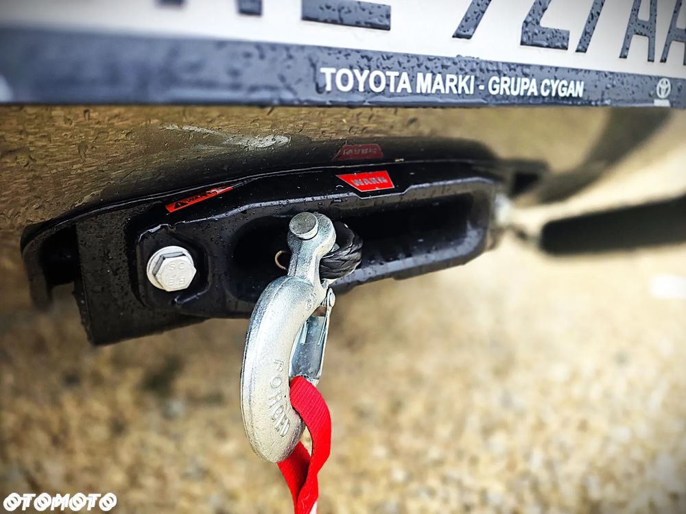 Toyota Hilux 2.8 D-4D Double Cab SR5+ 4x4 - 12