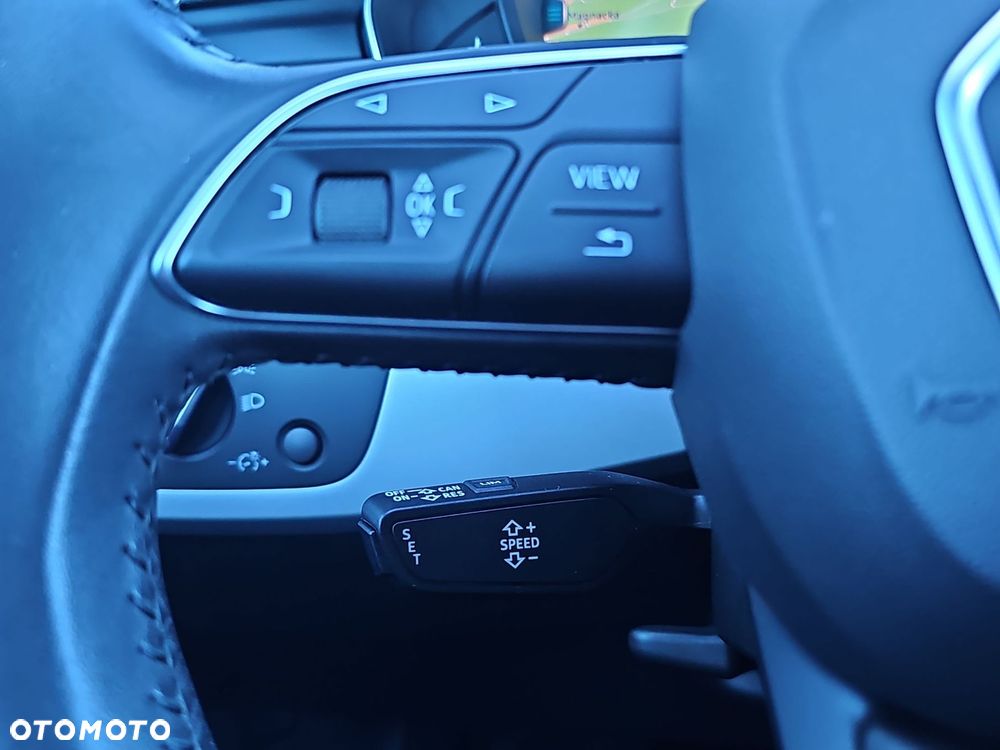 Audi A4 Limousine - 15