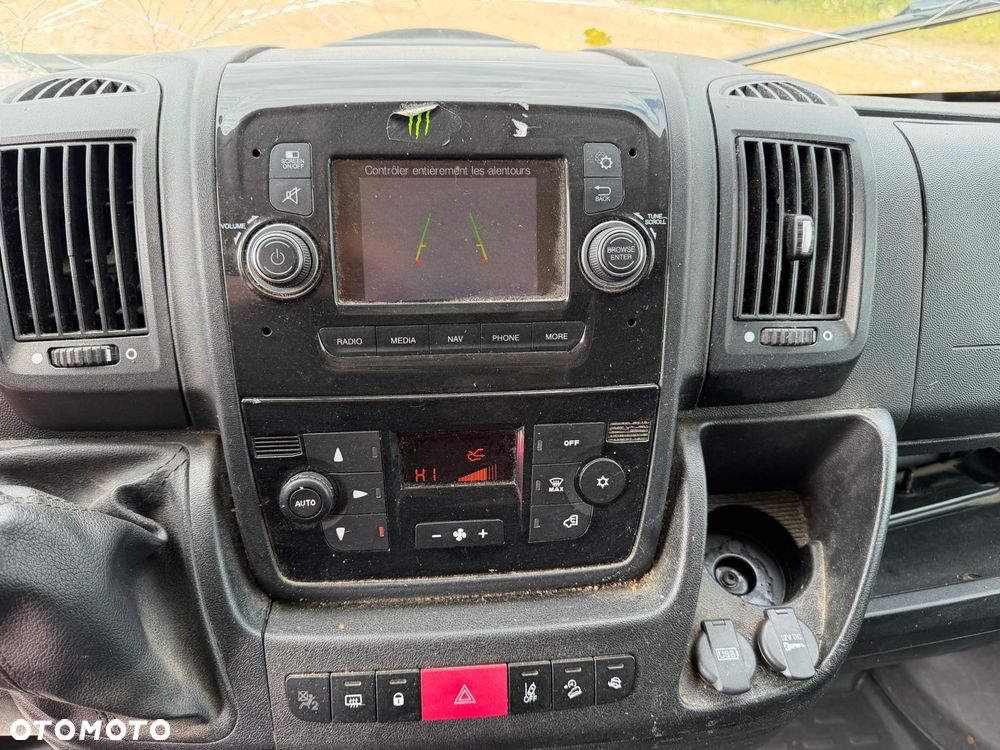 Peugeot Boxer - 12