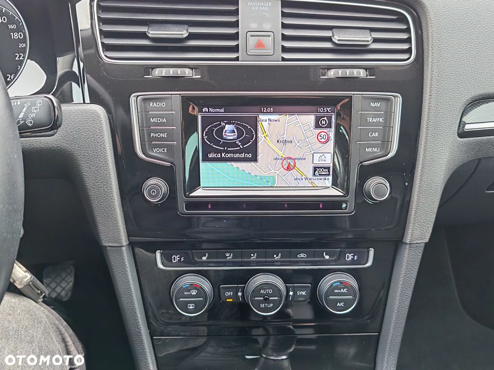 Volkswagen Golf 1.4 TSI BlueMotion Technology Comfortline - 21