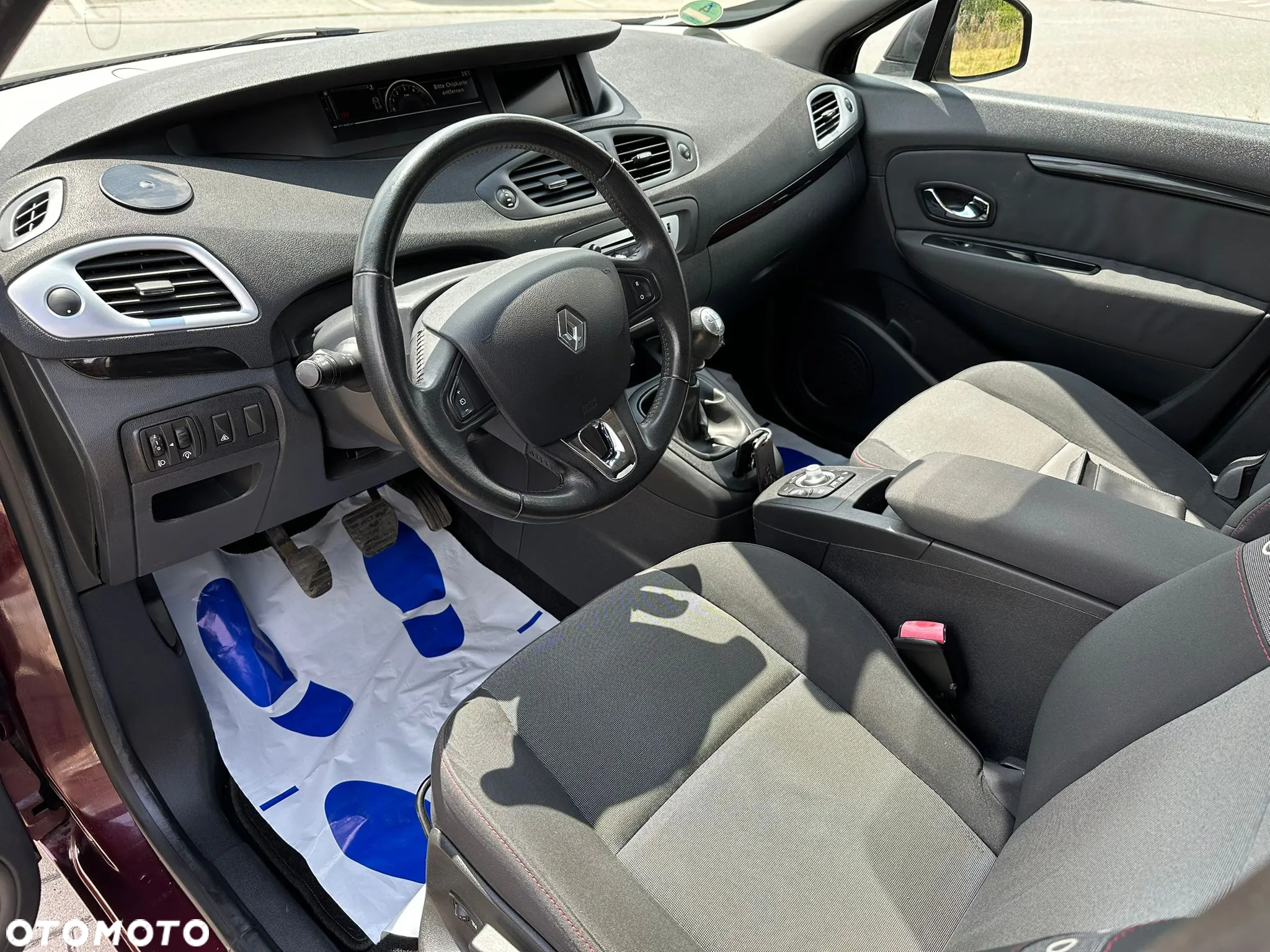 Renault Scenic ENERGY dCi 110 S&S Paris - 11