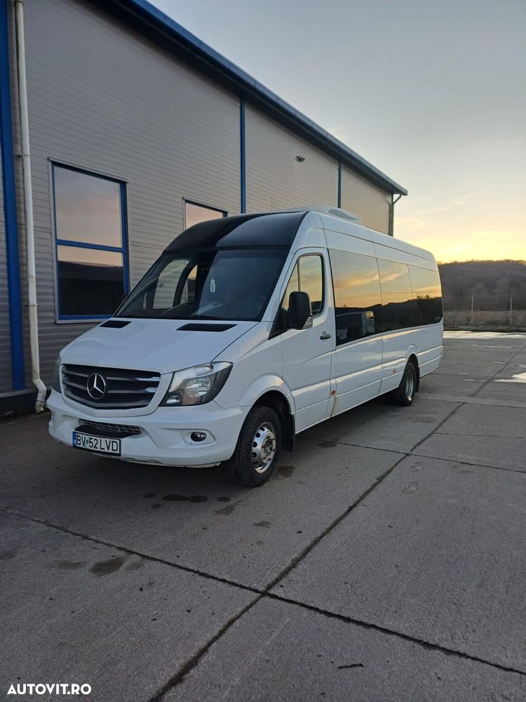 Mercedes-Benz Sprinter - 1