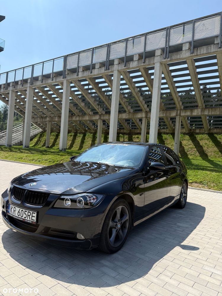 BMW Seria 3 - 1