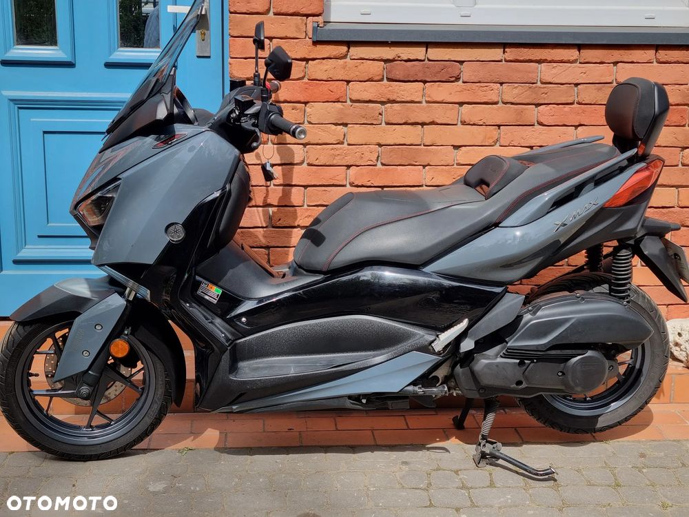Yamaha X-max - 4