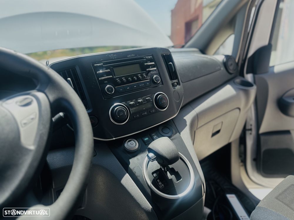 Nissan e-nv200 - 12
