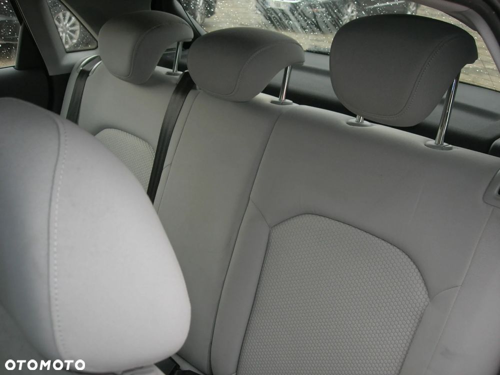 Audi A1 Sportback 1.6 TDI Ambition - 16